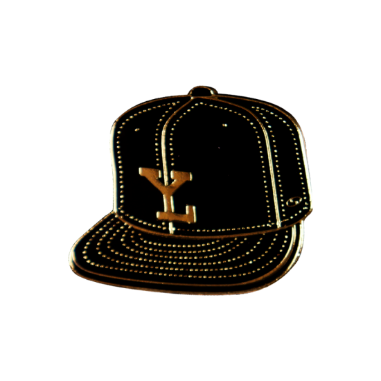 PIN GORRA NEGRA LY